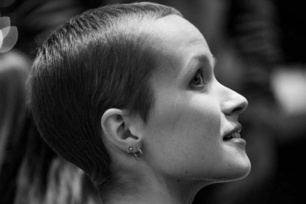 William and Kate have paid tribute to 'brave and humble' young photographer Liz Hutton